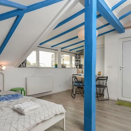 The Ivy House - A Cozy Attic Near The City Center By Flat Mаnager Sofia Exterior foto
